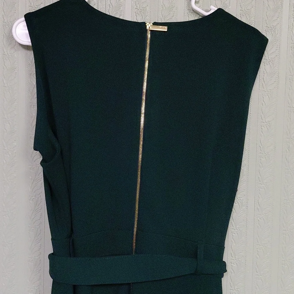 CALVIN KLEIN Elegant Emerald Green Belted Sleeveless Dress Gold Zipper Flowy - Picture 6 of 7